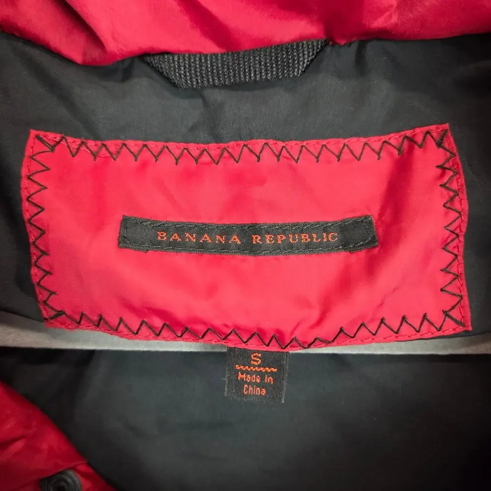 Banana Republic Men's Red Goose Down Puffer Vest S Thermal Warm Wind Resistant